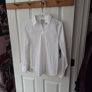 NWT Women's Worthington Classic White Button Up Shirt